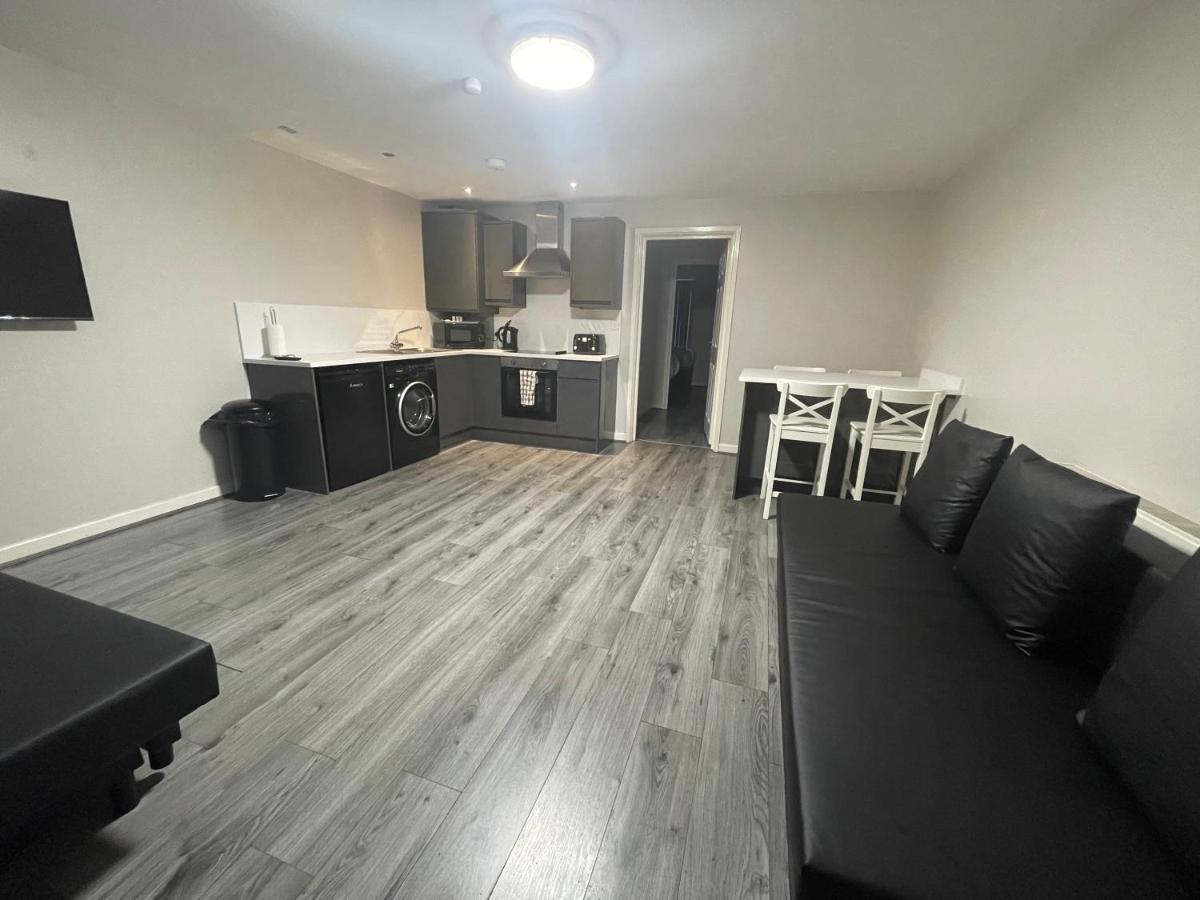 Mays Apartments - 147-153 Mill Street, Free Parking, 5 Minute Walk To Baltic Market And City Centre - Apartments Sleep 1-6 Guests Ливерпуль Экстерьер фото